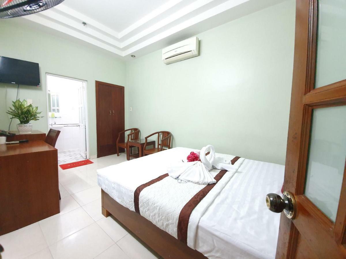Khách sạn Trường Sơn Thành Pho Ho Chí Minh Esterno foto